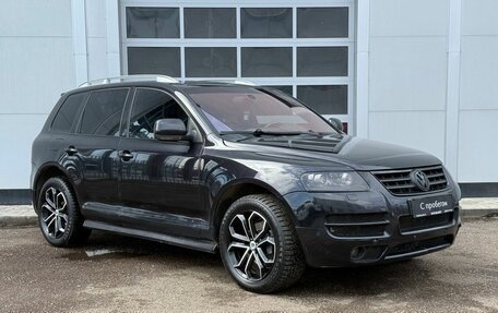 Volkswagen Touareg III, 2006 год, 1 000 000 рублей, 7 фотография