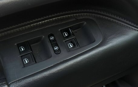 Volkswagen Touareg III, 2006 год, 1 000 000 рублей, 20 фотография