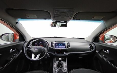 KIA Sportage III, 2011 год, 950 000 рублей, 13 фотография