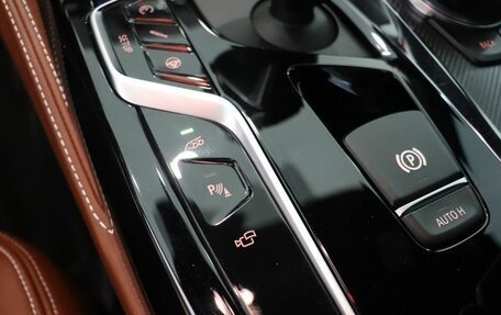 BMW M5, 2018 год, 10 800 000 рублей, 30 фотография