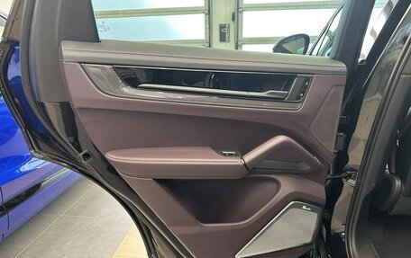 Porsche Cayenne III, 2026 год, 25 990 000 рублей, 14 фотография