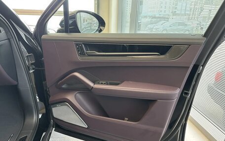 Porsche Cayenne III, 2026 год, 25 990 000 рублей, 17 фотография