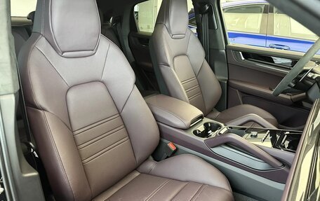 Porsche Cayenne III, 2026 год, 25 990 000 рублей, 16 фотография