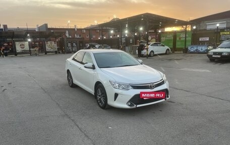 Toyota Camry, 2015 год, 2 250 000 рублей, 3 фотография