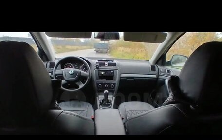 Skoda Octavia, 2011 год, 750 000 рублей, 13 фотография