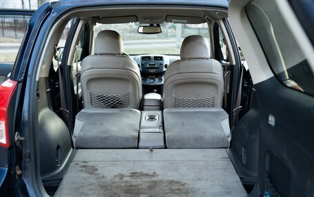 Toyota RAV4, 2006 год, 900 000 рублей, 20 фотография