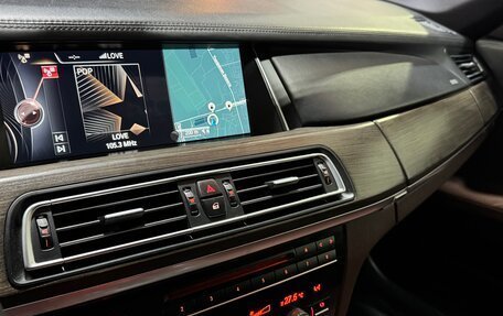 BMW 7 серия, 2014 год, 1 850 000 рублей, 14 фотография