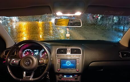 Volkswagen Polo VI (EU Market), 2018 год, 1 090 000 рублей, 7 фотография