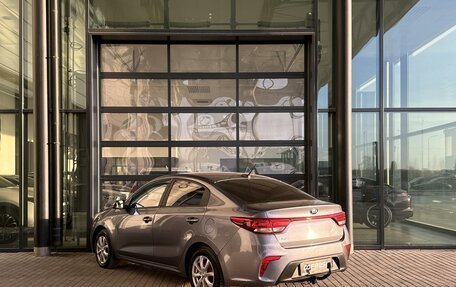 KIA Rio IV, 2018 год, 970 000 рублей, 2 фотография