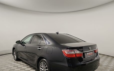 Toyota Camry, 2016 год, 1 879 000 рублей, 7 фотография