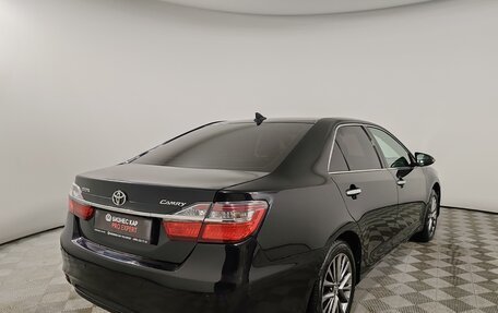 Toyota Camry, 2016 год, 1 879 000 рублей, 5 фотография