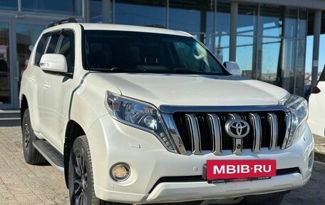 Toyota Land Cruiser Prado 150 рестайлинг 2, 2015 год, 3 590 000 рублей, 3 фотография
