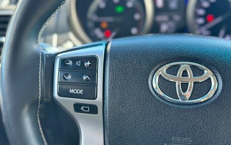 Toyota Land Cruiser Prado 150 рестайлинг 2, 2015 год, 3 590 000 рублей, 18 фотография