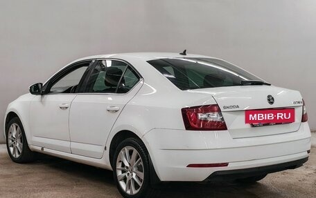 Skoda Octavia, 2018 год, 1 513 000 рублей, 7 фотография