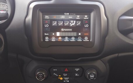 Jeep Renegade I рестайлинг, 2019 год, 1 770 000 рублей, 12 фотография