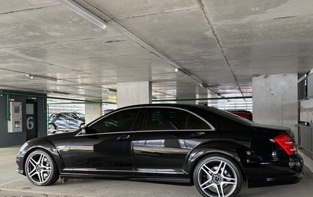 Mercedes-Benz S-Класс, 2012 год, 1 900 000 рублей, 3 фотография