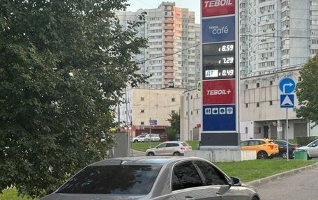 Mercedes-Benz E-Класс, 2013 год, 1 840 000 рублей, 10 фотография