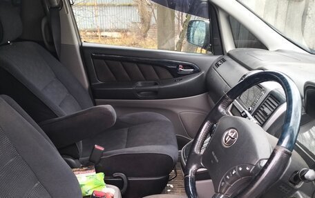 Toyota Alphard III, 2005 год, 1 600 000 рублей, 13 фотография