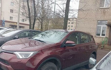 Toyota RAV4, 2019 год, 2 700 000 рублей, 2 фотография