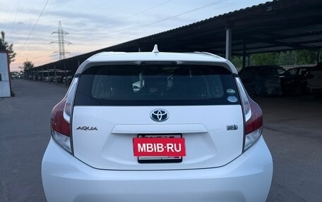 Toyota Aqua I, 2016 год, 850 000 рублей, 5 фотография