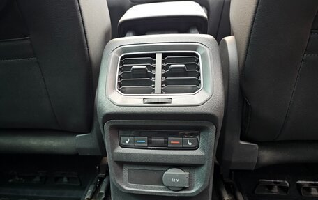 Volkswagen Tiguan II, 2017 год, 2 950 000 рублей, 15 фотография