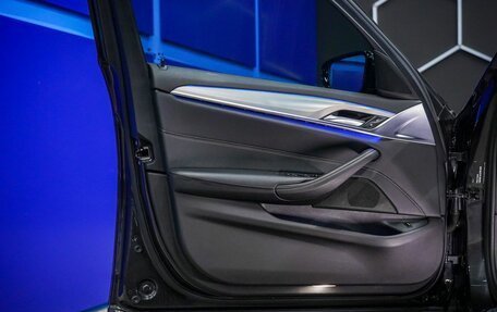 BMW 5 серия, 2019 год, 3 450 000 рублей, 15 фотография