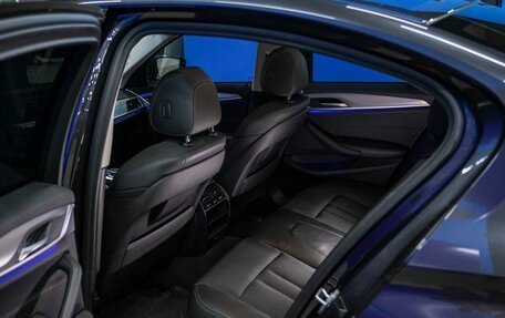 BMW 5 серия, 2019 год, 3 450 000 рублей, 14 фотография