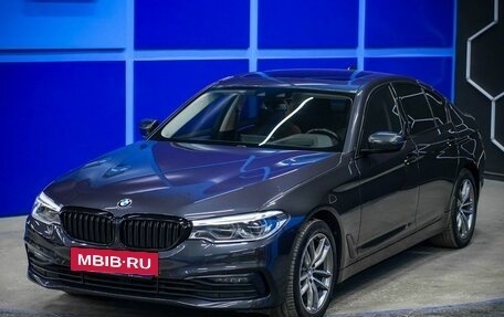 BMW 5 серия, 2019 год, 3 450 000 рублей, 2 фотография
