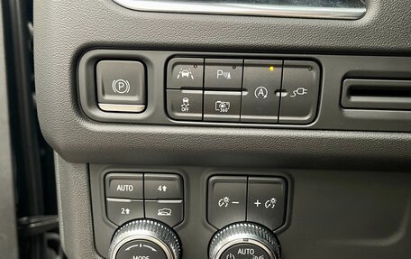 GMC Yukon IV, 2022 год, 12 500 000 рублей, 19 фотография