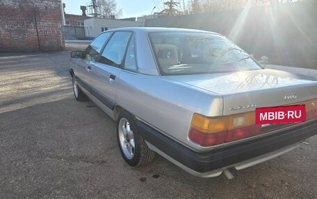 Audi 100, 1990 год, 900 000 рублей, 4 фотография