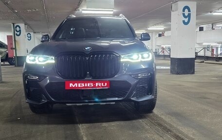 BMW X7, 2021 год, 8 300 000 рублей, 2 фотография