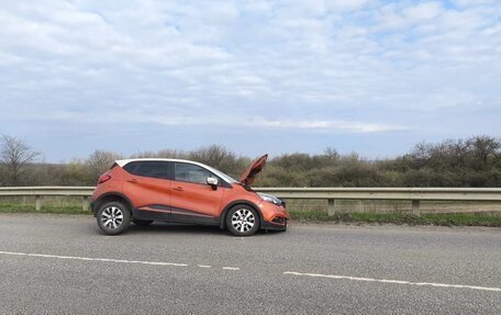 Renault Captur I, 2015 год, 400 000 рублей, 2 фотография