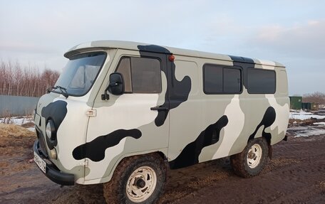 ЛуАЗ 469, 2010 год, 570 000 рублей, 2 фотография