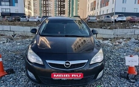 Opel Astra J, 2011 год, 630 000 рублей, 4 фотография