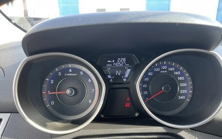 Hyundai Elantra V, 2013 год, 950 000 рублей, 9 фотография