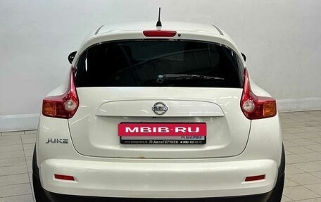 Nissan Juke II, 2011 год, 890 000 рублей, 3 фотография