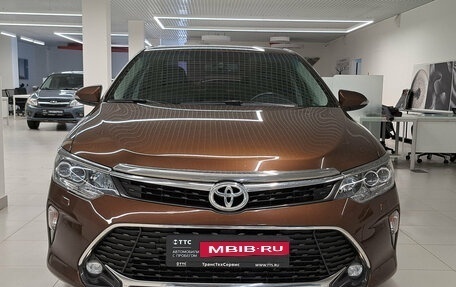 Toyota Camry, 2017 год, 2 100 000 рублей, 6 фотография