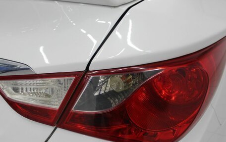 Hyundai Sonata VI, 2011 год, 1 215 000 рублей, 13 фотография