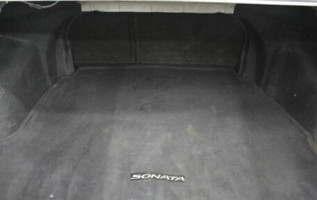 Hyundai Sonata VI, 2011 год, 1 215 000 рублей, 16 фотография