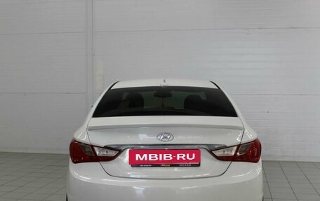 Hyundai Sonata VI, 2011 год, 1 215 000 рублей, 10 фотография