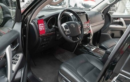 Toyota Land Cruiser 200, 2012 год, 3 290 000 рублей, 6 фотография