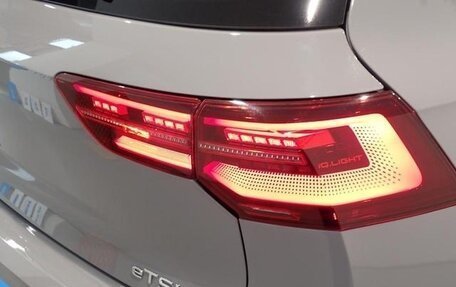 Volkswagen Golf VIII, 2022 год, 1 470 000 рублей, 7 фотография