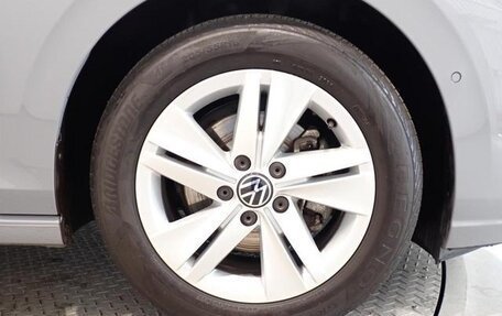 Volkswagen Golf VIII, 2022 год, 1 470 000 рублей, 8 фотография