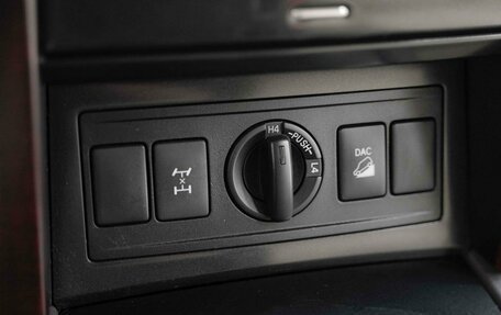 Toyota Land Cruiser Prado 150 рестайлинг 2, 2016 год, 3 250 000 рублей, 9 фотография