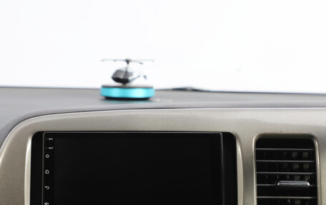 Toyota Wish II, 2004 год, 699 000 рублей, 13 фотография