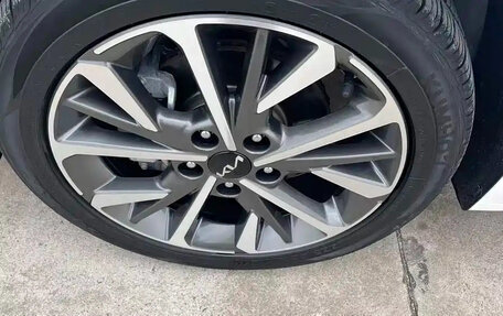 KIA K3, 2023 год, 1 527 000 рублей, 18 фотография