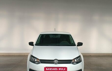 Volkswagen Polo VI (EU Market), 2015 год, 800 000 рублей, 2 фотография