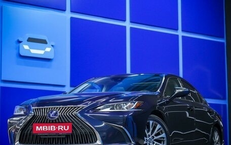 Lexus ES VII, 2021 год, 5 870 000 рублей, 1 фотография