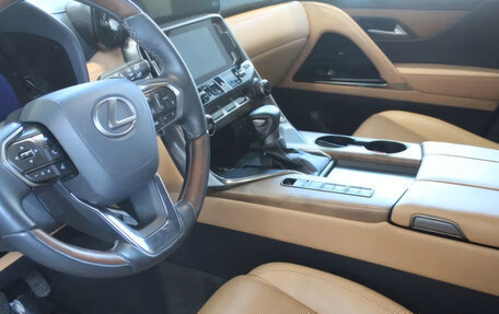 Lexus LX, 2024 год, 16 267 843 рублей, 10 фотография