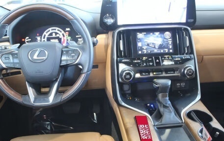 Lexus LX, 2024 год, 16 267 843 рублей, 9 фотография